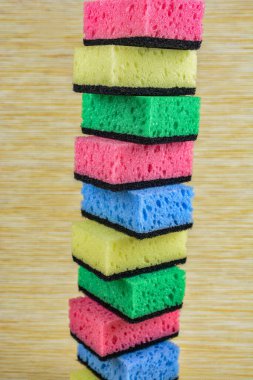 Evi temizleme hazırlıkları, havlular, lastik eldivenler. Temizlik ve temizlik kavramı.