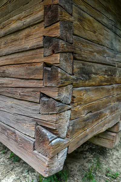 Esquina Una Casa Hecha Troncos Madera Junta Esquina Una Casa — Foto de Stock