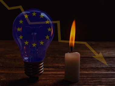 Mum ışığı parlak ampulde parlıyor, elektrik yok, elektrik donanımı işe yaramaz hale geliyor. Küresel enerji krizi.