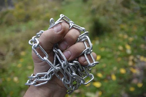 Mão Está Acorrentada Conceito Luta Pelos Direitos Humanos Tráfico Humano — Fotografia de Stock