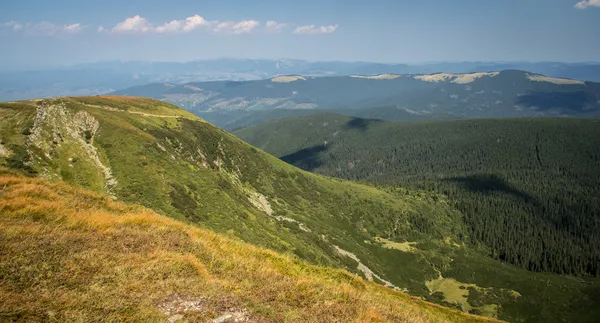 Ukraine, Carpathians, Mountain landscape — Stock Photo, Image