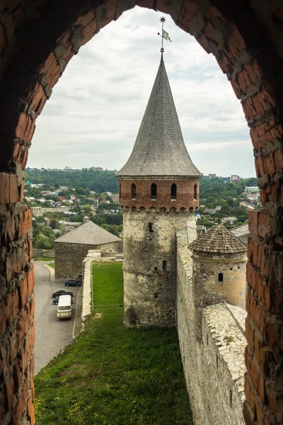 West-Oekraïne, kamyanets-podolskiy, toren van het kasteel — Stockfoto