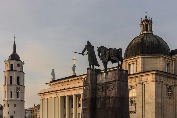 Lithuania, Vilnius, Gediminas Monument — Stock Photo, Image