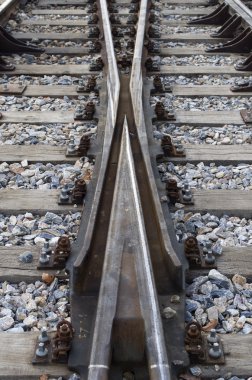 tren rayları