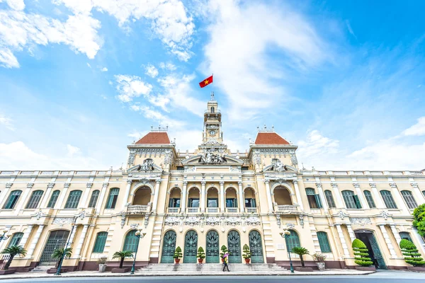 Mooie ho chi minh city hall in vietnam, Azië. — Stockfoto