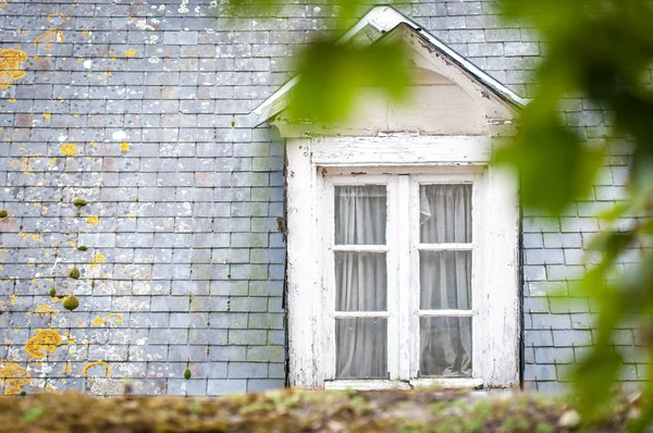 Taket i gamla hus — Stockfoto