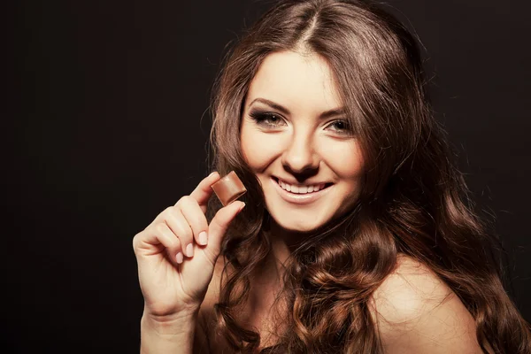 Chocolate girl. Sexy girl with a chocolate — Stock Photo, Image