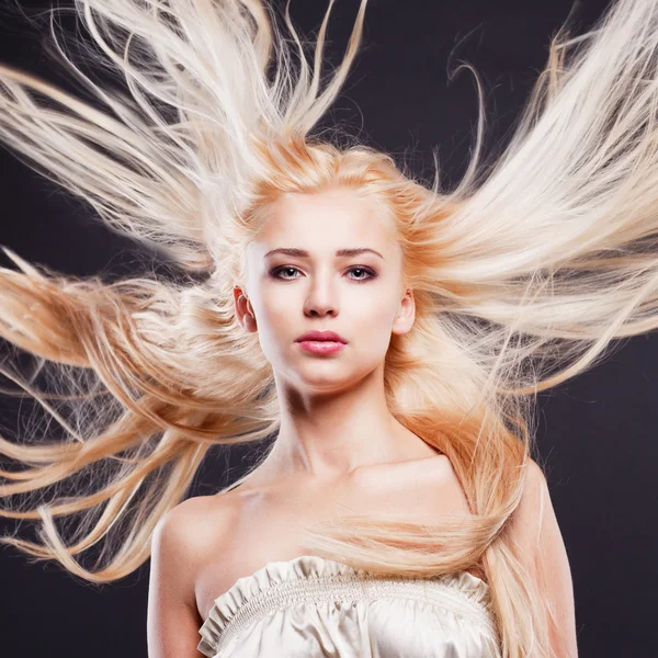 Photo of beautiful woman with magnificent hair — Stock Photo, Image