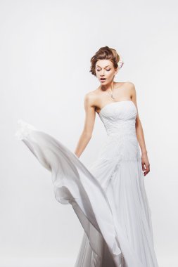 güzel mutlu gelin portresi