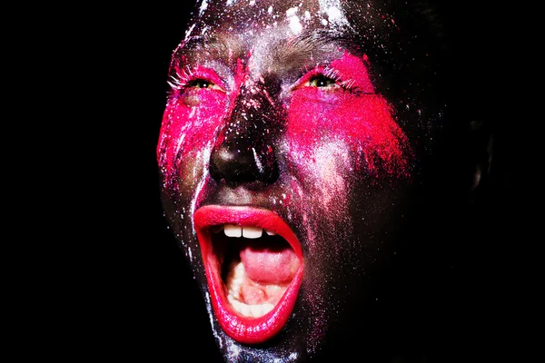 Sztuka Zdjęcie modelu z kreatywnych czarna maska kolorowy makijaż. — Zdjęcie stockowe