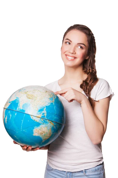 Jovencita bastante sonriente sosteniendo un mundo — Foto de Stock