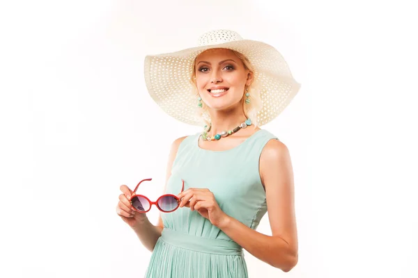 Woman in hat and sunglasses — Stock Photo, Image