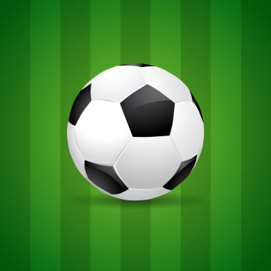 Yeşil sahada futbol topu