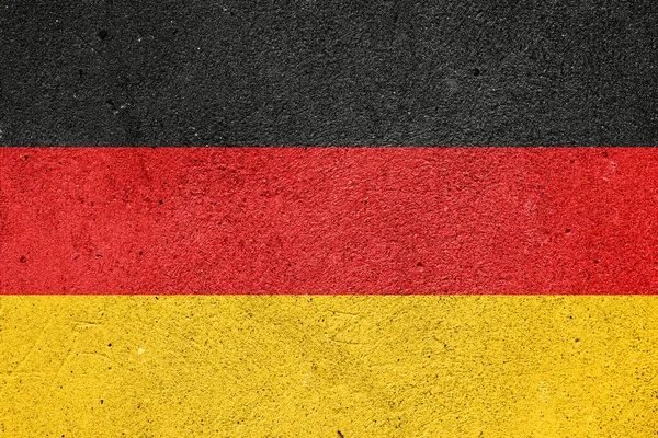 Alçılı bir duvarda Almanya bayrağı