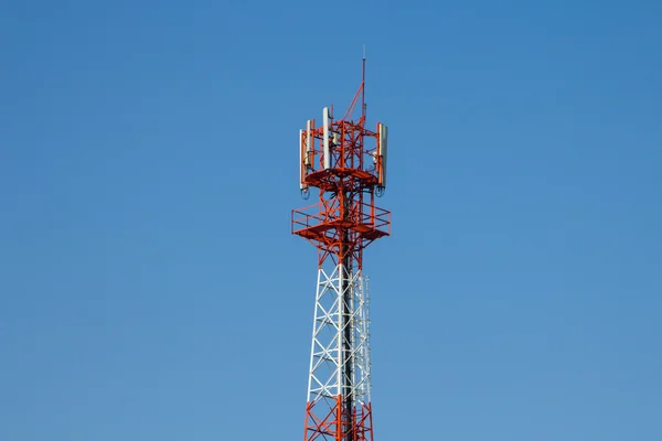 Communications antenna. — Stock Photo, Image