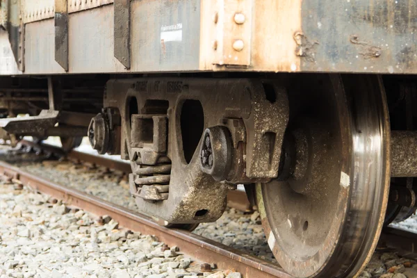 Rueda de un tren — Foto de Stock