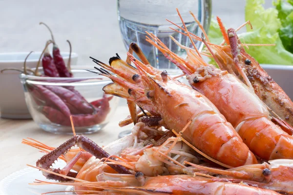 Grilled shrimp. — Stock Photo, Image