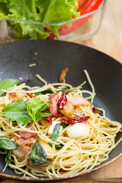 Spaghetti med bacon — Stockfoto