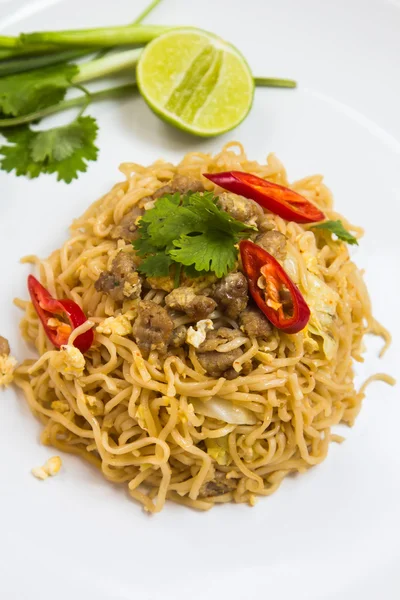 Fried noodles with pork. — Stock Photo, Image