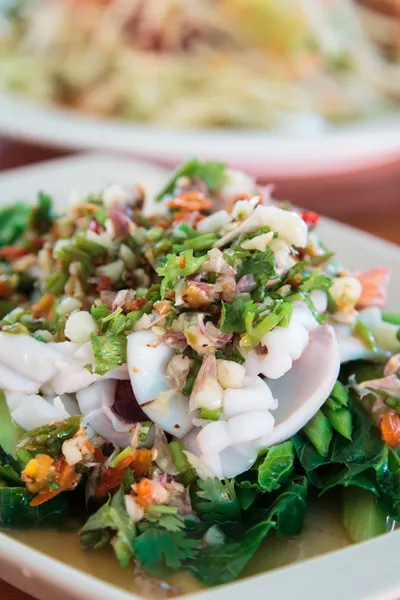 Ensalada de pulpo . —  Fotos de Stock