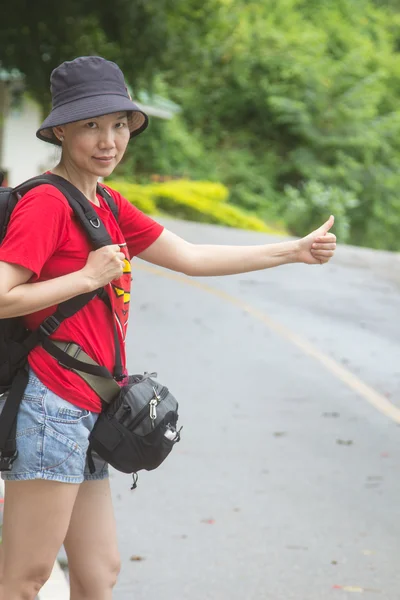 Hitchhiker women. — Stock Photo, Image