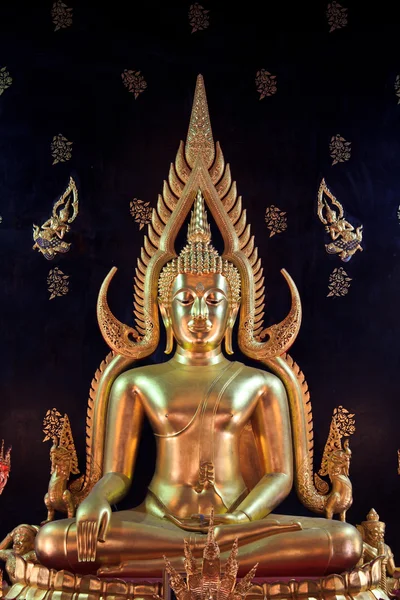 De vreedzame Boeddha beeld bangkok, thailand — Stockfoto