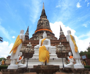 wat yai chaimongkol, ayutthaya, Tayland ve Buda Pagoda durumu
