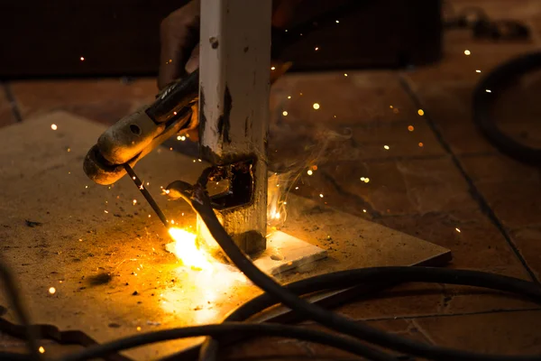 Welding steel — Stock Photo, Image