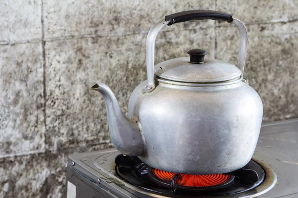 Aluminum tea kettle — Stock Photo, Image