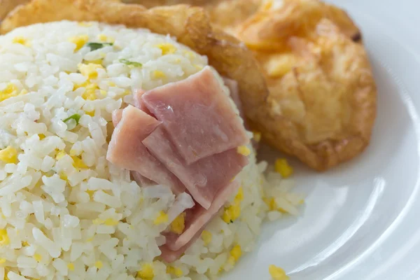 Fried rice with ham — Stock Photo, Image