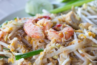 Tayland kızarmış karides.