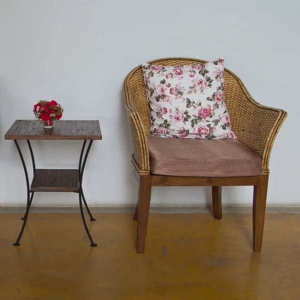 Möbel aus Holz und Weiden — Stockfoto