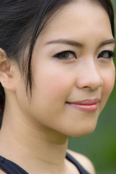 A portrait of attractive asian woman — Stock Photo, Image