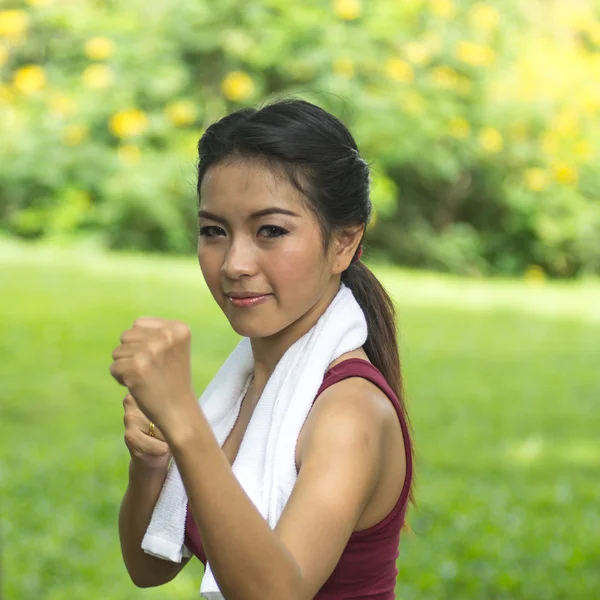 Boxe menina asiática — Fotografia de Stock