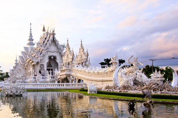 Wat Rong Khun, Chiangrai, Tajlandia — Zdjęcie stockowe