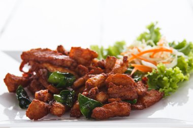 Kızarmış domuz eti