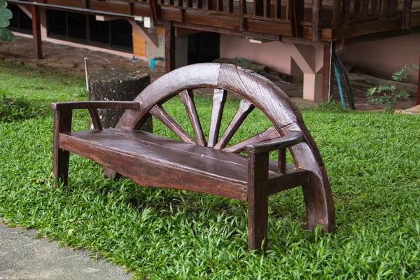 Holzbänke — Stockfoto