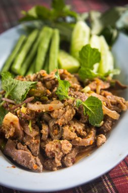 Kıyılmış domuz eti