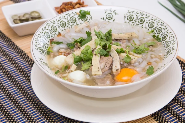 Comida vietnamita — Foto de Stock
