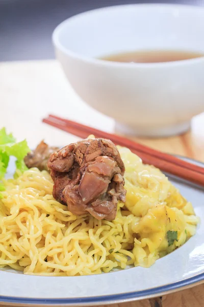Duck noodle soup. — Stock Photo, Image