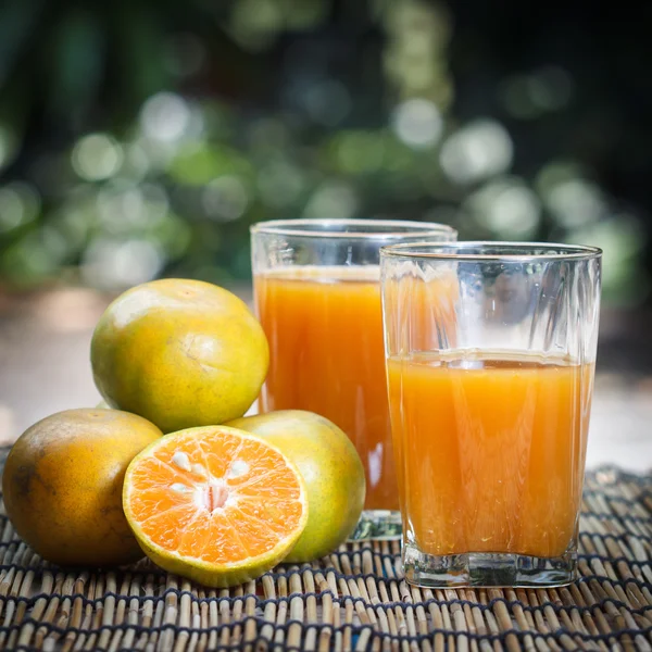 Glass of fresh orange juice — Stock Photo, Image