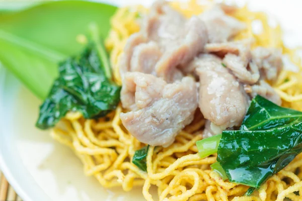 Asian fried noodles — Stock Photo, Image