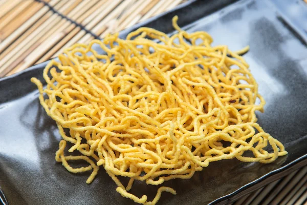 Yellow noodles — Stock Photo, Image