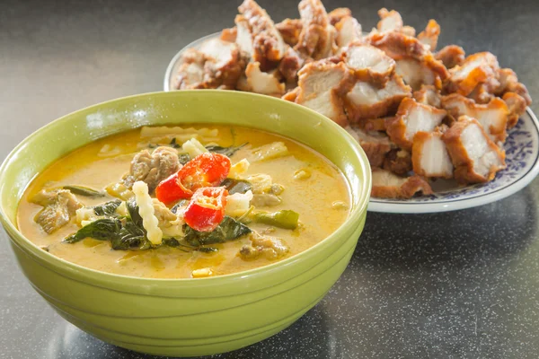 Green curry Chicken Intense soup — Stock Photo, Image