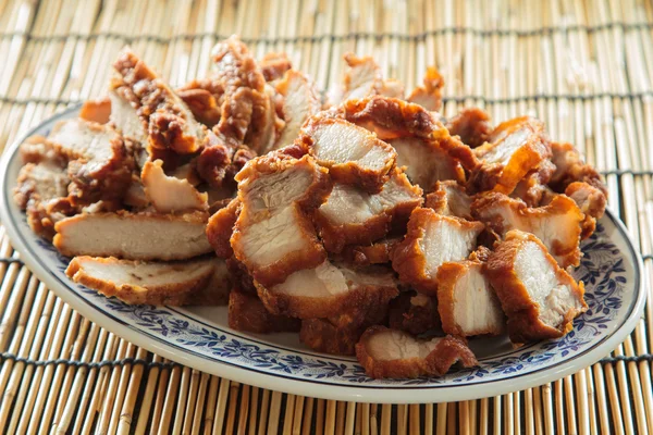 Cerdo frito y cerdo rayado frito — Foto de Stock