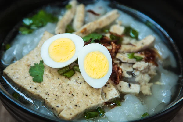 Tagliatelle asiatiche — Foto Stock