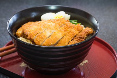 şehriye ramen Japon gıda