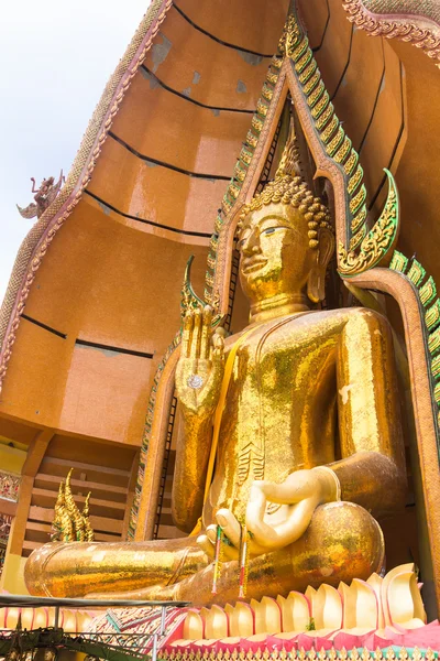 Big golden Buddha — Stock Photo, Image