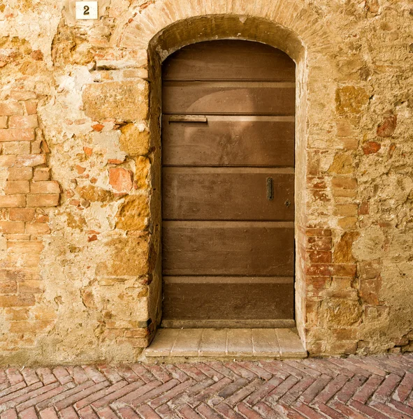 古代の家のドア — ストック写真