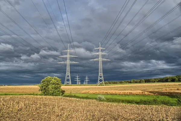 Elektrische leidingen — Stockfoto